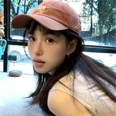 裸女游城